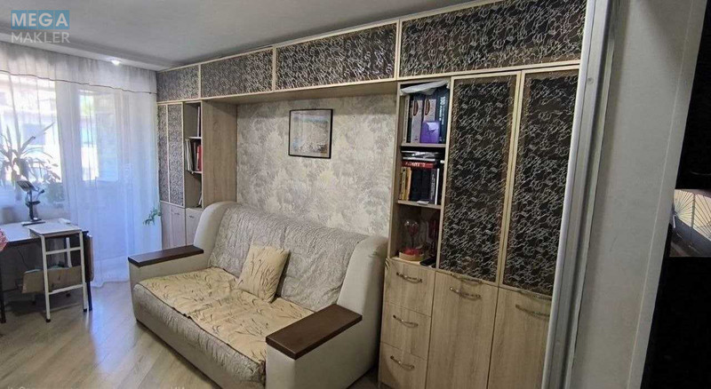 Продаж 2 кімнатної квартири (43/26/5), 5 пов. 5 пов. будинку, <a class="location-link" href="/odessa/" title="Недвижимость Одеса">Одеса</a>, <a class="location-link" href="/odessa/primorskij/" title="Недвижимость Приморський район">Приморський р-н</a>, Среднефонтанский переулок, 16/18 (изображение 1)