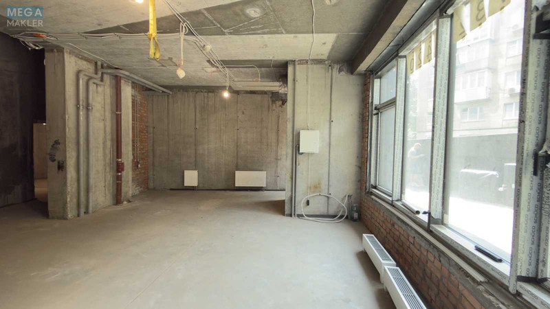 Продаж комерційної нерухомості, 75&nbsp;кв.м, под магазин, <a class="location-link" href="/kiev/" title="Недвижимость Київ">Київ</a>, <a class="location-link" href="/kiev/pecherskij/" title="Недвижимость Печерський район">Печерський р-н</a>, Буслівська вул., 12 (изображение 1)