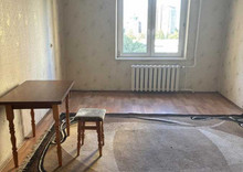 Продаж 1 кімнатної квартири (46/17/9), 8 пов. 15 пов. будинку