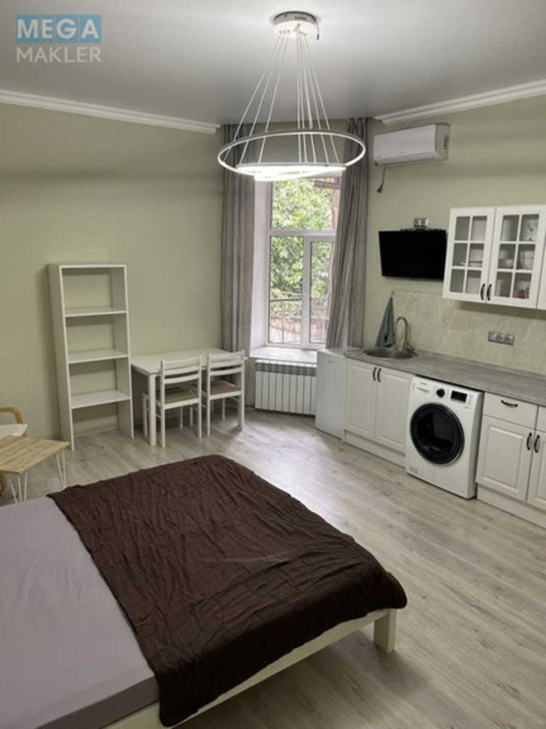 Оренда 1 кімнатної квартири, <a class="location-link" href="/odessa/" title="Недвижимость Одеса">Одеса</a>, <a class="location-link" href="/odessa/primorskij/" title="Недвижимость Приморський район">Приморський р-н</a>, Алексея Маркевича, 21 (изображение 1)
