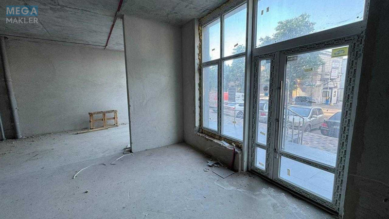 Оренда комерційної нерухомості, 244&nbsp;кв.м, под офис, <a class="location-link" href="/kiev/" title="Недвижимость Київ">Київ</a>, <a class="location-link" href="/kiev/obolonskij/" title="Недвижимость Оболонський район">Оболонський р-н</a>, Миколи Гулака вул., 4 (изображение 1)