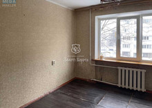 Продаж 1 кімнатної квартири (25,0/13/3), 4 пов. 5 пов. будинку