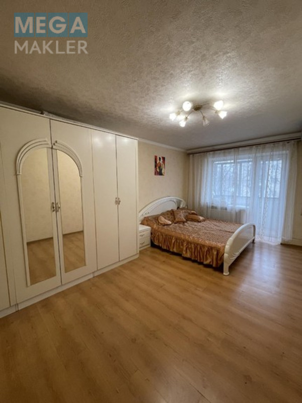 Продаж 2 кімнатної квартири (43/25/6), 3 пов. 5 пов. будинку, <a class="location-link" href="/dnepropetrovsk/" title="Недвижимость Дніпра">Дніпро</a>, <a class="location-link" href="/dnepropetrovsk/babushkinskij/" title="Недвижимость Бабушкінський район">Бабушкінський р-н</a>, Грушевського (изображение 1)