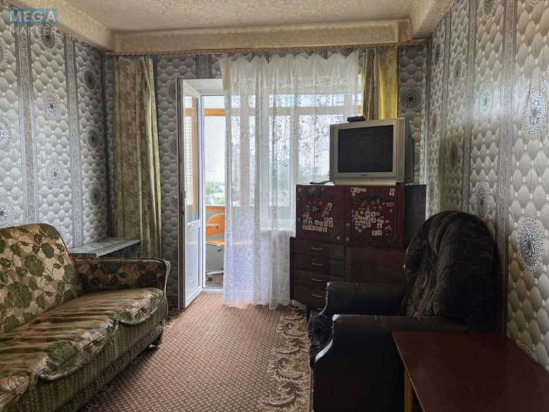Продаж 2 кімнатної квартири (44/27/6), 7 пов. 9 пов. будинку, <a class="location-link" href="/kiev/" title="Недвижимость Київ">Київ</a>, <a class="location-link" href="/kiev/goloseevskij/" title="Недвижимость Голосіївський район">Голосіївський р-н</a>, Академіка Заболотного вул., 138 (изображение 1)