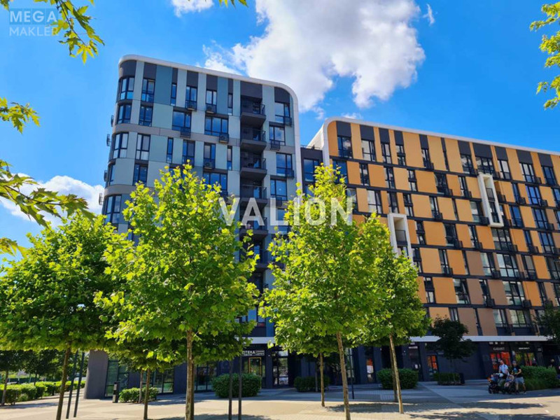 Продаж 3 кімнатної квартири (107/37,3/30,4), 8 пов. 9 пов. будинку, <a class="location-link" href="/kiev/" title="Недвижимость Київ">Київ</a>, <a class="location-link" href="/kiev/goloseevskij/" title="Недвижимость Голосіївський район">Голосіївський р-н</a>, Тадея Рильского бульв., 4 (изображение 1)