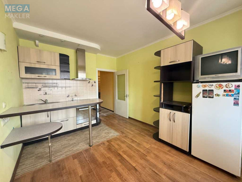 Продаж 1 кімнатної квартири (57/21,3/13), 10 пов. 14 пов. будинку, <a class="location-link" href="/kiev/" title="Недвижимость Київ">Київ</a>, <a class="location-link" href="/kiev/darnickij/" title="Недвижимость Дарницький район">Дарницький р-н</a>, Срібнокільська вул., 24 (изображение 1)