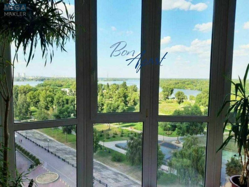 Продаж 3 кімнатної квартири (116/65/12), 10 пов. 15 пов. будинку, <a class="location-link" href="/kiev/" title="Недвижимость Київ">Київ</a>, <a class="location-link" href="/kiev/obolonskij/" title="Недвижимость Оболонський район">Оболонський р-н</a>, Героїв Сталінграду просп., 6Б (изображение 1)