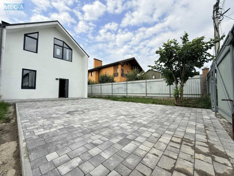 Продаж дома, 3&nbsp;поверху, 137&nbsp;кв.м, 3&nbsp;кімнати, ділянка 5,35&nbsp;соток, <a class="location-link" href="/hotov/" title="Недвижимость Хотів">Хотів</a>, Молодіжна (изображение 1)
