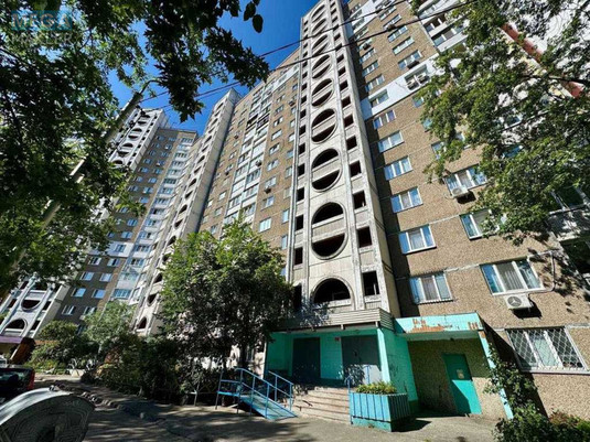 Оренда 2 кімнатної квартири, <a class="location-link" href="/kiev/" title="Недвижимость Київ">Київ</a>, <a class="location-link" href="/kiev/darnickij/" title="Недвижимость Дарницький район">Дарницький р-н</a>, Харківське шосе, 146 (изображение 1)