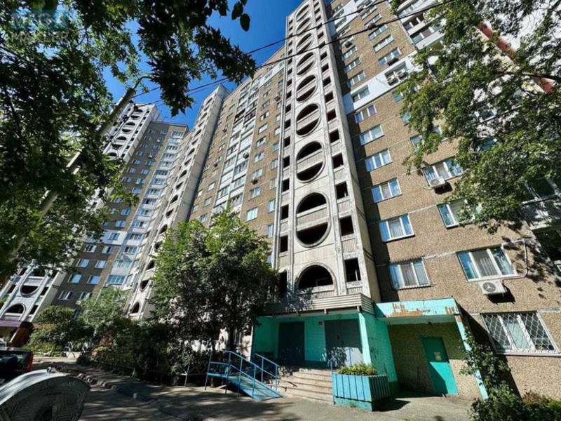 Оренда 2 кімнатної квартири, <a class="location-link" href="/kiev/" title="Недвижимость Київ">Київ</a>, <a class="location-link" href="/kiev/darnickij/" title="Недвижимость Дарницький район">Дарницький р-н</a>, Харківське шосе, 146 (изображение 1)