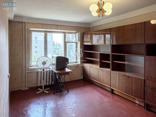 Продаж 2 кімнатної квартири (45,7/25,3/6,9), 7 пов. 9 пов. будинку, <a class="location-link" href="/kiev/" title="Недвижимость Київ">Київ</a>, <a class="location-link" href="/kiev/dneprovskij/" title="Недвижимость Дніпровський район">Дніпровський р-н</a>, Раїси Окіпної вул., 5 (изображение 1)