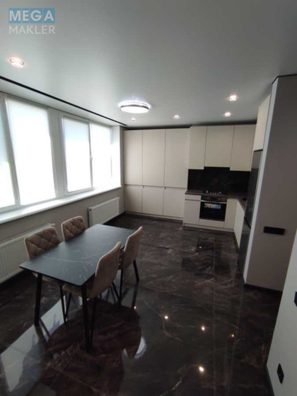 Новобудова, 9 поверхів, <a class="location-link" href="/dnepropetrovsk/" title="Недвижимость Дніпра">Дніпро</a>, пос.Слобожанский (изображение 1)