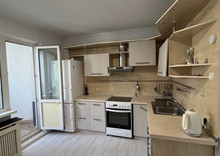 Продаж 2 кімнатної квартири (73/?/?), 13 пов. 22 пов. будинку