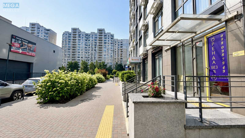 Оренда комерційної нерухомості, 82&nbsp;кв.м, под магазин, <a class="location-link" href="/kiev/" title="Недвижимость Київ">Київ</a>, <a class="location-link" href="/kiev/podolskij/" title="Недвижимость Подільський район">Подільський р-н</a>, Тираспольська вул., 58 (изображение 1)