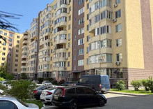 Новобудова, 10 поверхів