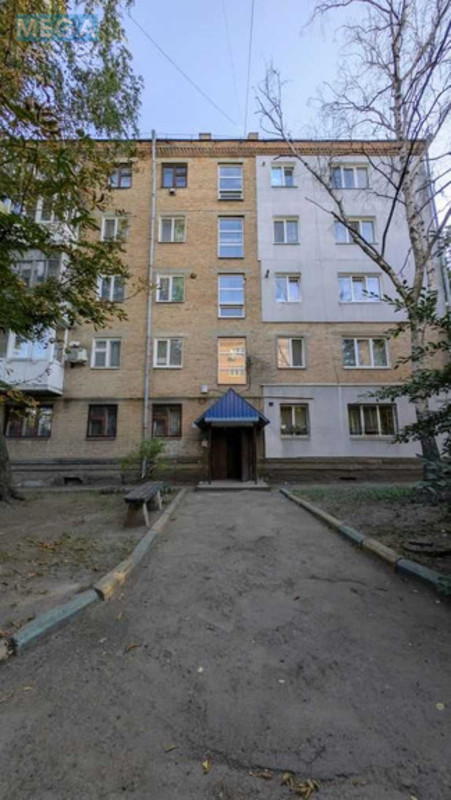 Продаж 3 кімнатної квартири (58/32/6), 1 пов. 5 пов. будинку, <a class="location-link" href="/kirovograd/" title="Недвижимость Кіровоград">Кіровоград</a>, Джерельна, 80 (изображение 1)