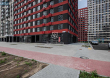 Продаж 2 кімнатної квартири (70,1/25,6/20), 17 пов. 21 пов. будинку