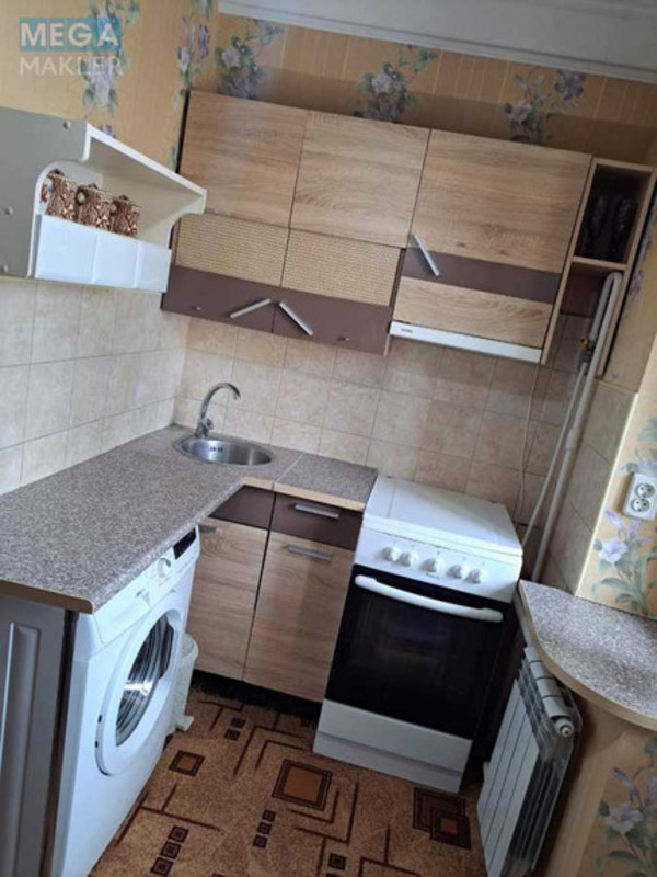 Продаж 1 кімнатної квартири (24/10/4,6), 9 пов. 9 пов. будинку, <a class="location-link" href="/kiev/" title="Недвижимость Київ">Київ</a>, <a class="location-link" href="/kiev/dneprovskij/" title="Недвижимость Дніпровський район">Дніпровський р-н</a>, Андрія Малишка вул., 17 (изображение 1)