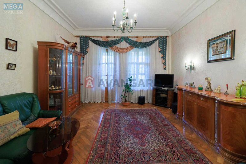 Продаж 4 кімнатної квартири (111,8/68/17,2), 3 пов. 3 пов. будинку, <a class="location-link" href="/kiev/" title="Недвижимость Київ">Київ</a>, <a class="location-link" href="/kiev/pecherskij/" title="Недвижимость Печерський район">Печерський р-н</a>, Михаила Бойчука ул., 1А (изображение 1)
