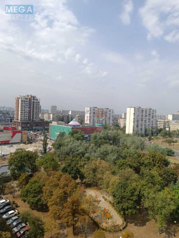 Продаж 3 кімнатної квартири (71/43/8,9), 12 пов. 12 пов. будинку, <a class="location-link" href="/kiev/" title="Недвижимость Київ">Київ</a>, <a class="location-link" href="/kiev/obolonskij/" title="Недвижимость Оболонський район">Оболонський р-н</a>, Йорданська вул., 17А (изображение 1)