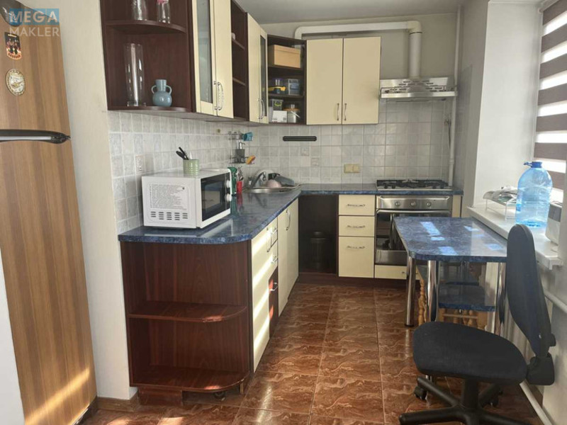 Продаж 2 кімнатної квартири (45/?/7), 6 пов. 9 пов. будинку, <a class="location-link" href="/kiev/" title="Недвижимость Київ">Київ</a>, <a class="location-link" href="/kiev/goloseevskij/" title="Недвижимость Голосіївський район">Голосіївський р-н</a>, Жилянська вул., 45 (изображение 1)