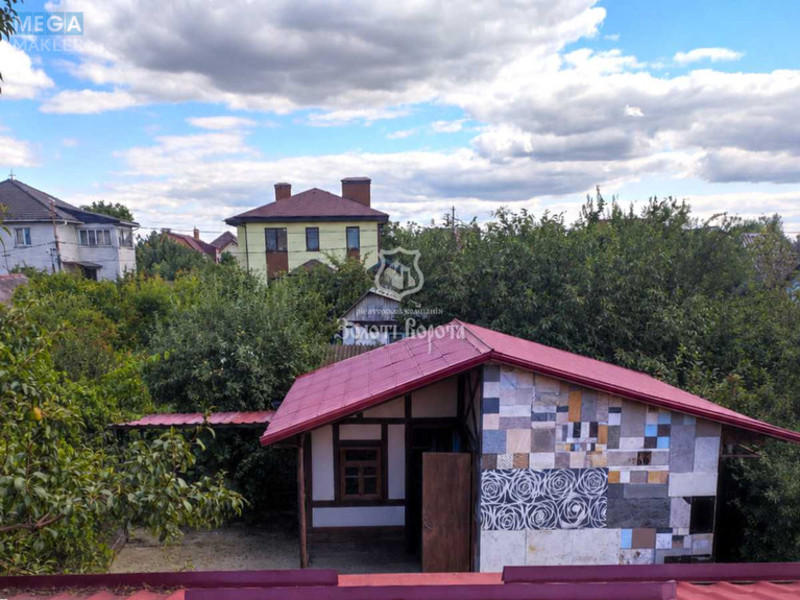 Продаж дома, 2&nbsp;поверху, 151,20&nbsp;кв.м, 3&nbsp;кімнати, ділянка 5,98&nbsp;соток, <a class="location-link" href="/kiev/" title="Недвижимость Київ">Київ</a>, <a class="location-link" href="/kiev/svyatoshinskij/" title="Недвижимость Святошинський район">Святошинський р-н</a>, 23-а Садова вул., 9 (изображение 1)