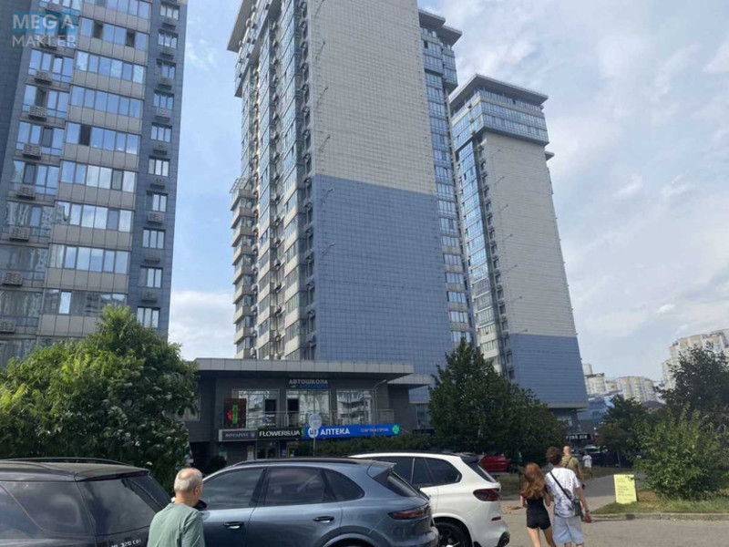 Оренда комерційної нерухомості, 21,80&nbsp;кв.м, под офис, <a class="location-link" href="/kiev/" title="Недвижимость Київ">Київ</a>, <a class="location-link" href="/kiev/darnickij/" title="Недвижимость Дарницький район">Дарницький р-н</a>, Днепровская наб., 14 (изображение 1)
