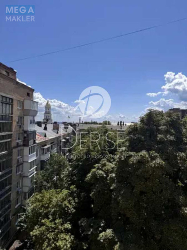 Продаж 2 кімнатної квартири (43,5/28/5,8), 8 пов. 9 пов. будинку, <a class="location-link" href="/kiev/" title="Недвижимость Київ">Київ</a>, <a class="location-link" href="/kiev/pecherskij/" title="Недвижимость Печерський район">Печерський р-н</a>, Лаврська вул., 4 (изображение 1)