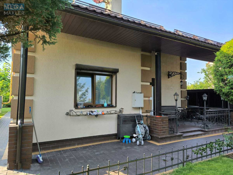 Продаж дома, 2&nbsp;поверху, 170&nbsp;кв.м, 4&nbsp;кімнати, ділянка 25&nbsp;соток, <a class="location-link" href="/makarov-kv/" title="Недвижимость Макарів">Макарів</a>, Полтавська (изображение 1)