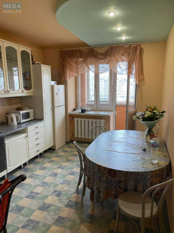 Оренда 2 кімнатної квартири, <a class="location-link" href="/kiev/" title="Недвижимость Київ">Київ</a>, <a class="location-link" href="/kiev/darnickij/" title="Недвижимость Дарницький район">Дарницький р-н</a>, Срибнокильская ул., 24 (изображение 1)