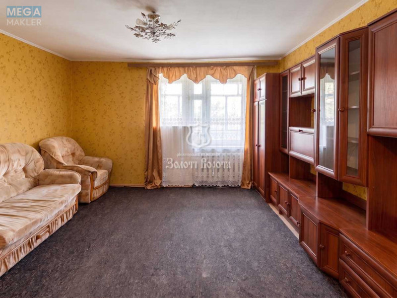 Продаж 2 кімнатної квартири (60,4/30,9/10,5), 5 пов. 5 пов. будинку, <a class="location-link" href="/glevaha/" title="Недвижимость Глеваха">Глеваха</a>, Вокзальна вул., 39 (изображение 1)