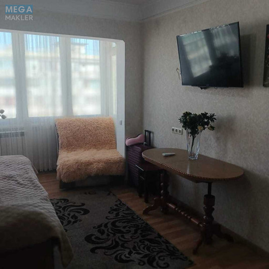 Оренда 2 кімнатної квартири, <a class="location-link" href="/kiev/" title="Недвижимость Київ">Київ</a>, <a class="location-link" href="/kiev/dneprovskij/" title="Недвижимость Дніпровський район">Дніпровський р-н</a>, Березняківська вул., 22 (изображение 1)