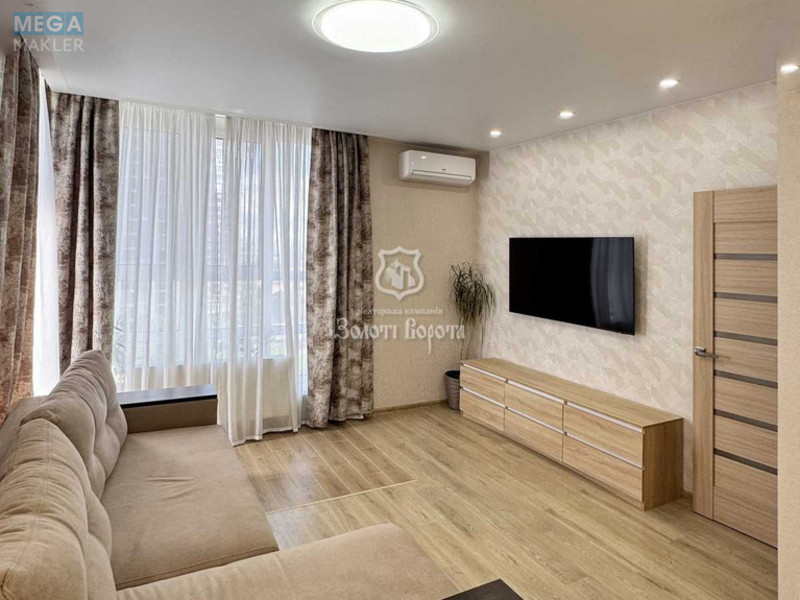 Продаж 1 кімнатної квартири (35,2/17,3/9,4), 9 пов. 23 пов. будинку, <a class="location-link" href="/kiev/" title="Недвижимость Київ">Київ</a>, <a class="location-link" href="/kiev/darnickij/" title="Недвижимость Дарницький район">Дарницький р-н</a>, Харківське шосе, 190 (изображение 1)