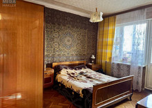 Продаж 3 кімнатної квартири (73/42/8), 3 пов. 16 пов. будинку