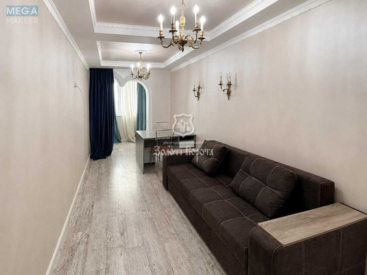 Продаж 3 кімнатної квартири (61,8/42,2/7,5), 1 пов. 9 пов. будинку, <a class="location-link" href="/kiev/" title="Недвижимость Київ">Київ</a>, <a class="location-link" href="/kiev/obolonskij/" title="Недвижимость Оболонський район">Оболонський р-н</a>, Героїв Сталінграду просп., 13 (изображение 1)