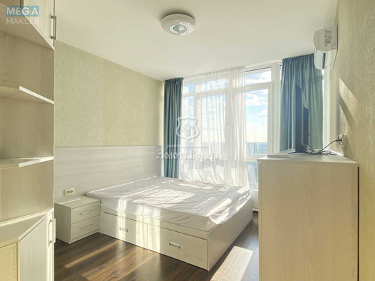 Продаж 3 кімнатної квартири (75/38/10), 25 пов. 26 пов. будинку, <a class="location-link" href="/kiev/" title="Недвижимость Київ">Київ</a>, <a class="location-link" href="/kiev/svyatoshinskij/" title="Недвижимость Святошинський район">Святошинський р-н</a>, Львівська вул., 15 (изображение 1)