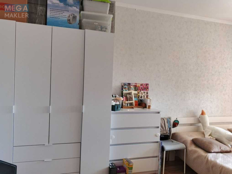 Продаж 1 кімнатної квартири (33/?/7), 9 пов. 9 пов. будинку, <a class="location-link" href="/kiev/" title="Недвижимость Київ">Київ</a>, <a class="location-link" href="/kiev/svyatoshinskij/" title="Недвижимость Святошинський район">Святошинський р-н</a>, Жмеринська вул., 36 (изображение 1)