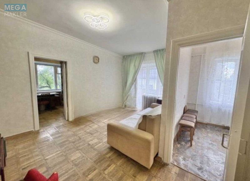 Оренда 2 кімнатної квартири, <a class="location-link" href="/kiev/" title="Недвижимость Київ">Київ</a>, <a class="location-link" href="/kiev/pecherskij/" title="Недвижимость Печерський район">Печерський р-н</a>, Євгена Гуцала пров., 4 (изображение 1)
