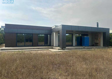 Продаж дома, 1&nbsp; поверх, 241&nbsp;кв.м, 3&nbsp;кімнати, ділянка 12&nbsp;соток