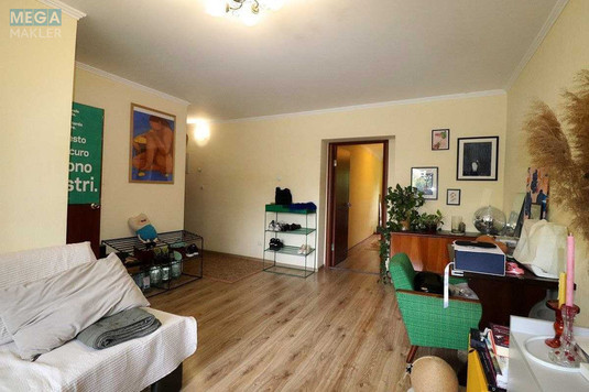 Продаж 2 кімнатної квартири (45,3/31/6,1), 4 пов. 5 пов. будинку, <a class="location-link" href="/kiev/" title="Недвижимость Київ">Київ</a>, <a class="location-link" href="/kiev/solomenskij/" title="Недвижимость Солом'янський район">Солом'янський р-н</a>, Преображенська вул., 39/8 (изображение 1)