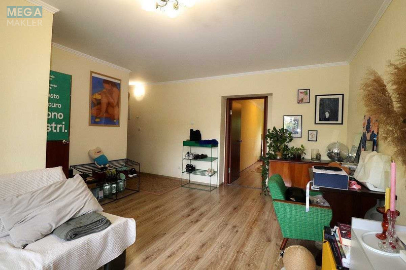Продаж 2 кімнатної квартири (45,3/31/6,1), 4 пов. 5 пов. будинку, <a class="location-link" href="/kiev/" title="Недвижимость Київ">Київ</a>, <a class="location-link" href="/kiev/solomenskij/" title="Недвижимость Солом'янський район">Солом'янський р-н</a>, Преображенська вул., 39/8 (изображение 1)