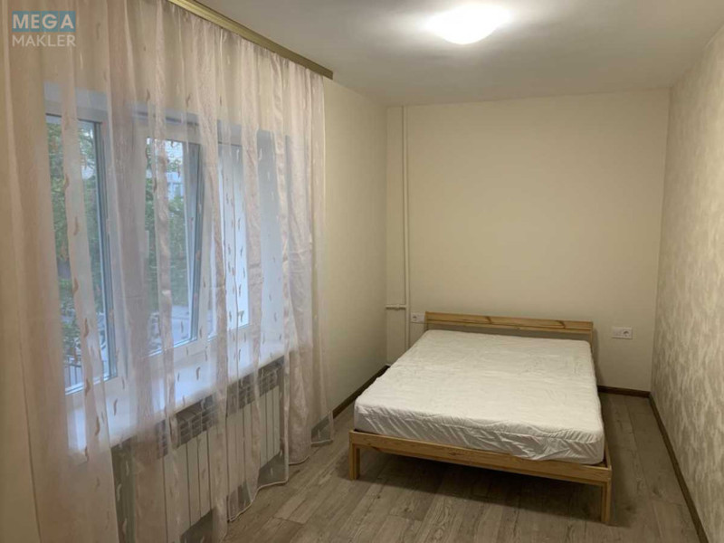 Оренда 2 кімнатної квартири, <a class="location-link" href="/kiev/" title="Недвижимость Київ">Київ</a>, <a class="location-link" href="/kiev/shevchenkovskij/" title="Недвижимость Шевченківський район">Шевченківський р-н</a>, Невська вул., 7 (изображение 1)