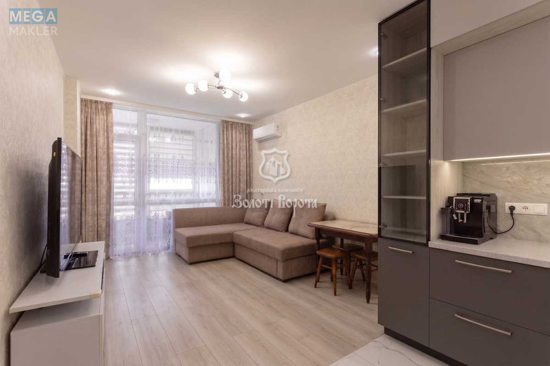 Продаж 1 кімнатної квартири (48,3/14,5/18,6), 22 пов. 25 пов. будинку, <a class="location-link" href="/kiev/" title="Недвижимость Київ">Київ</a>, <a class="location-link" href="/kiev/podolskij/" title="Недвижимость Подільський район">Подільський р-н</a>, Олександра Олеся вул., 2в (изображение 1)