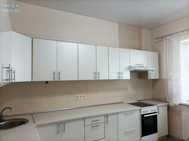 Продаж 2 кімнатної квартири (88/44/14), 8 пов. 35 пов. будинку, <a class="location-link" href="/kiev/" title="Недвижимость Київ">Київ</a>, <a class="location-link" href="/kiev/dneprovskij/" title="Недвижимость Дніпровський район">Дніпровський р-н</a>, Харківське шосе, 19а (изображение 1)