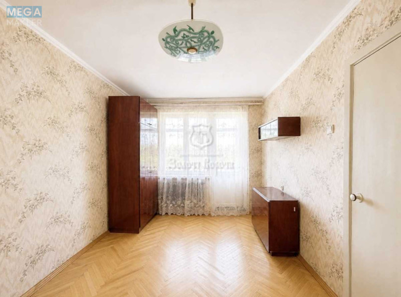 Продаж 1 кімнатної квартири (28,2/12,9/5,9), 5 пов. 9 пов. будинку, <a class="location-link" href="/kiev/" title="Недвижимость Київ">Київ</a>, <a class="location-link" href="/kiev/desnyanskij/" title="Недвижимость Деснянський район">Деснянський р-н</a>, Космонавта Волкова вул., 18 (изображение 1)