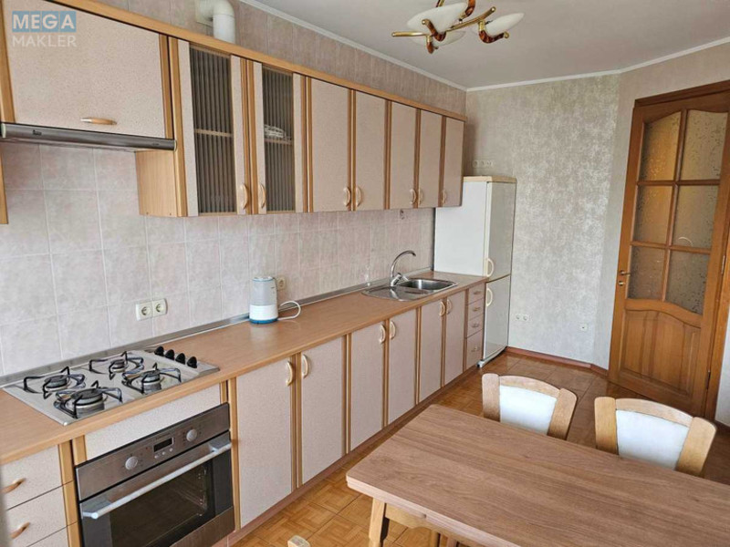 Оренда 1 кімнатної квартири, <a class="location-link" href="/odessa/" title="Недвижимость Одеса">Одеса</a>, <a class="location-link" href="/odessa/primorskij/" title="Недвижимость Приморський район">Приморський р-н</a>, Сегедская, 1/3 (изображение 1)