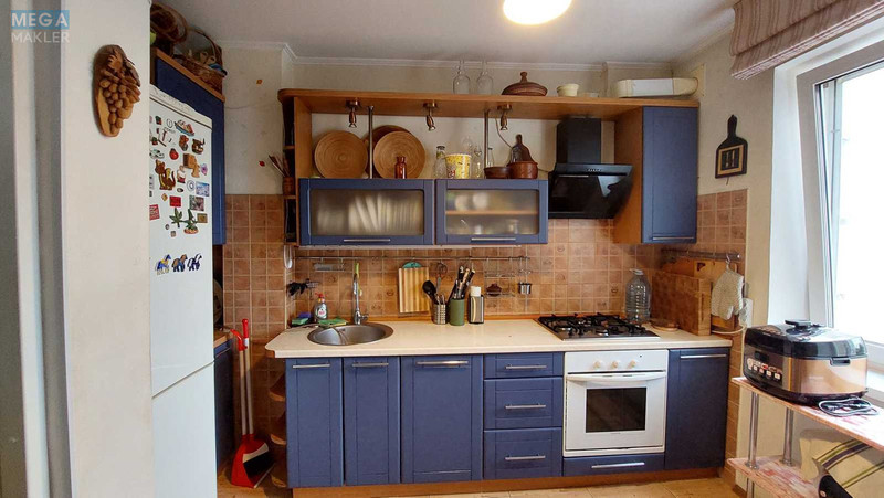 Продаж 3 кімнатної квартири (70/40/8,3), 7 пов. 10 пов. будинку, <a class="location-link" href="/kiev/" title="Недвижимость Київ">Київ</a>, <a class="location-link" href="/kiev/darnickij/" title="Недвижимость Дарницький район">Дарницький р-н</a>, Тростянецкая ул., 6ж (изображение 1)
