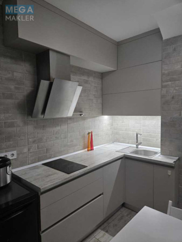 Оренда 1 кімнатної квартири, <a class="location-link" href="/kiev/" title="Недвижимость Київ">Київ</a>, <a class="location-link" href="/kiev/shevchenkovskij/" title="Недвижимость Шевченківський район">Шевченківський р-н</a>, Берестейський просп., 5В (изображение 1)