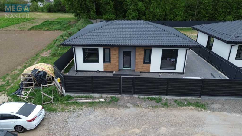 Продаж дома, 1&nbsp; поверх, 100&nbsp;кв.м, 3&nbsp;кімнати, ділянка 6&nbsp;соток, <a class="location-link" href="/rozhovka/" title="Недвижимость Рожівка">Рожівка</a>, Броварська, 44 (изображение 1)