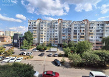 Продаж 3 кімнатної квартири (71/41/9), 4 пов. 9 пов. будинку